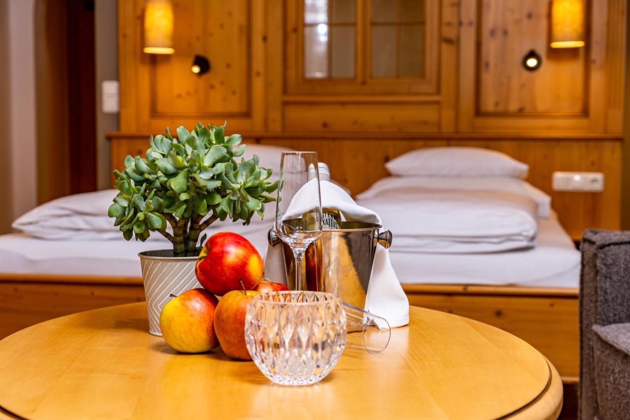 Hotel Fischerwirt Natur Waldspa Faistenau Eksteriør bilde